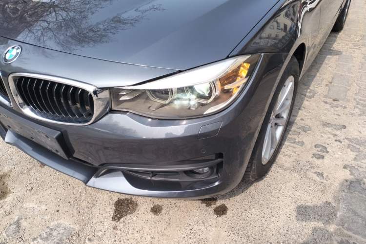 Used BMW 3 Series GT 2017 320i Sport Edition Left Front Headlight