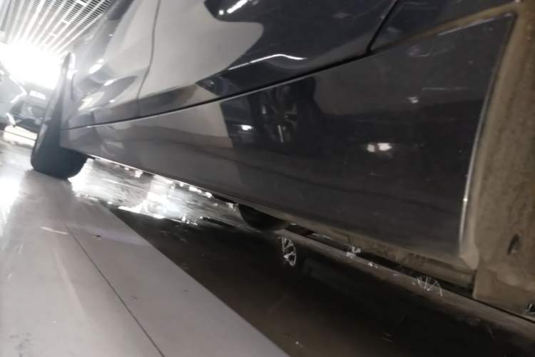 Used BMW 3 Series GT 2017 320i Sport Edition Left Side Sill
