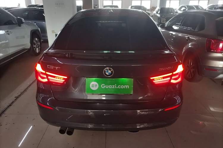 Used BMW 3 Series GT 2017 320i Sport Edition Rear