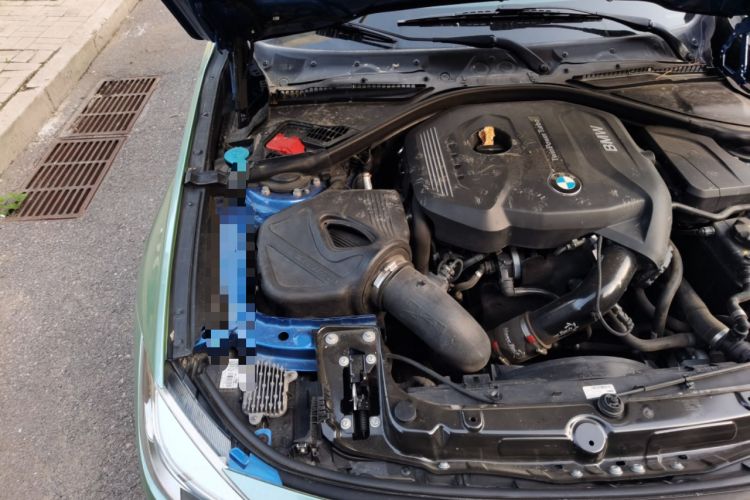 Used BMW 3 Series GT 2017 330i xDrive M Sport Engine Bay Right