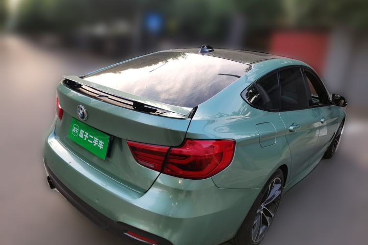 Used BMW 3 Series GT 2017 330i xDrive M Sport Rear Right 45 Deg
