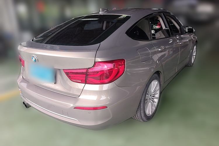Used BMW 3 Series GT 2017 320i Luxury Design Package Rear Right 45 Deg
