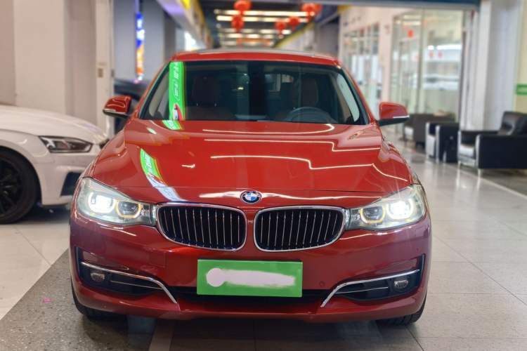 Used BMW 3 Series GT 2017 320i Luxury Design Package Exterior 1