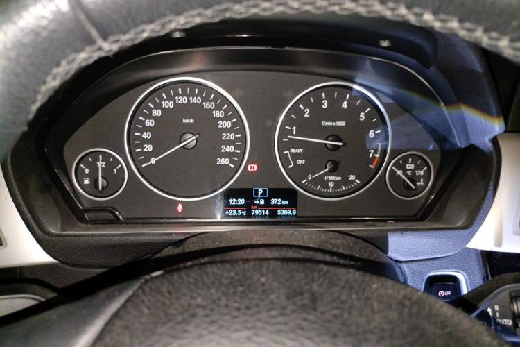 Used BMW 3 Series GT 2017 320i Sport Edition Instrument Cluster
