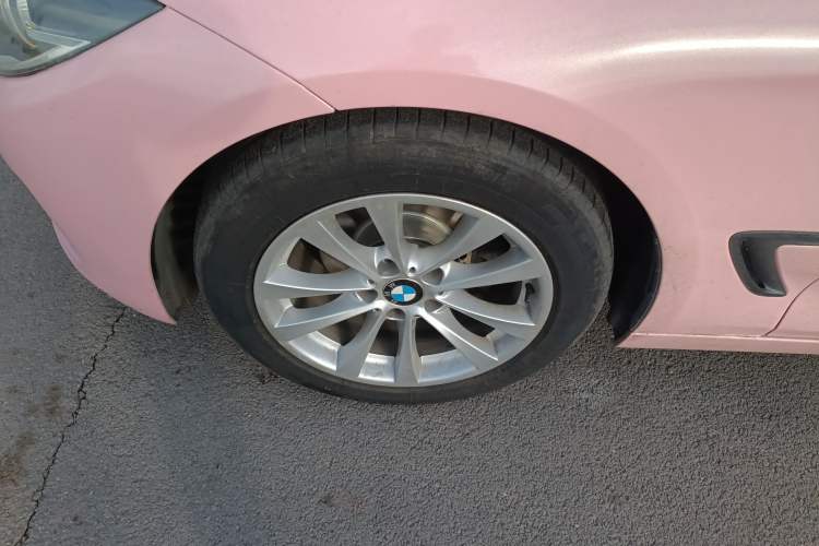 Used BMW 3 Series GT 2017 320i Sport Edition Left Front Wheel Hub