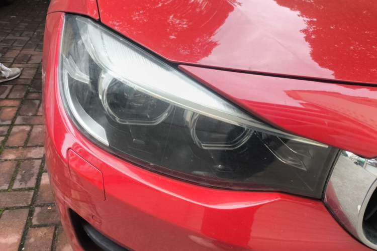 Used BMW 3 Series GT 2017 320i Sport Edition Right Front Headlight