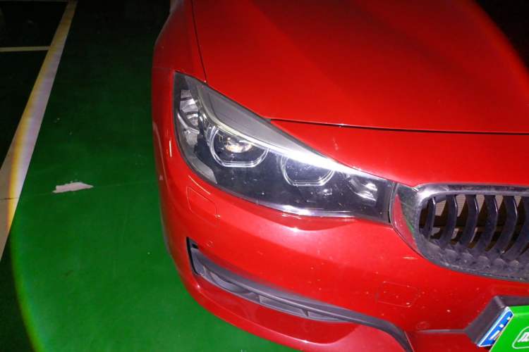 Used BMW 3 Series GT 2017 320i Sport Edition Right Front Headlight