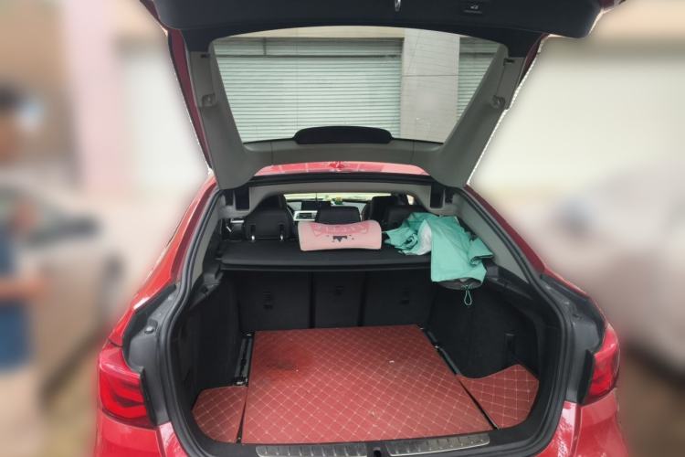 Used BMW 3 Series GT 2017 320i Sport Edition Trunk