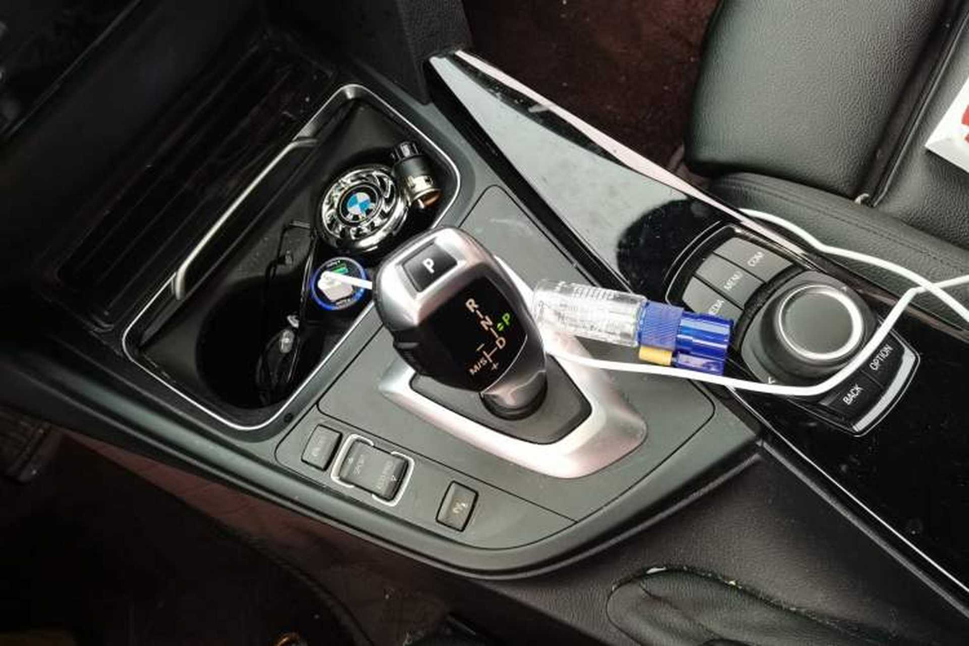 Used BMW 3 Series GT 2017 320i Luxury Design Package Gear Lever