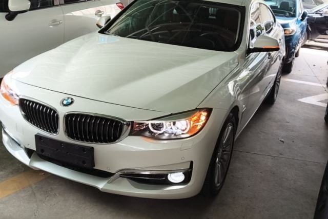 Used BMW 3 Series GT 2017 320i Luxury Design Package
