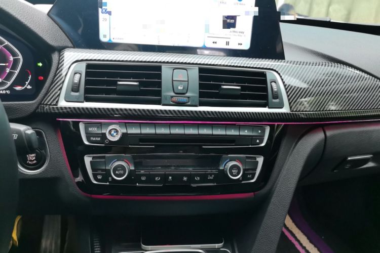 Used BMW 3 Series GT 2017 320i Sport Edition Audio And AC Panel