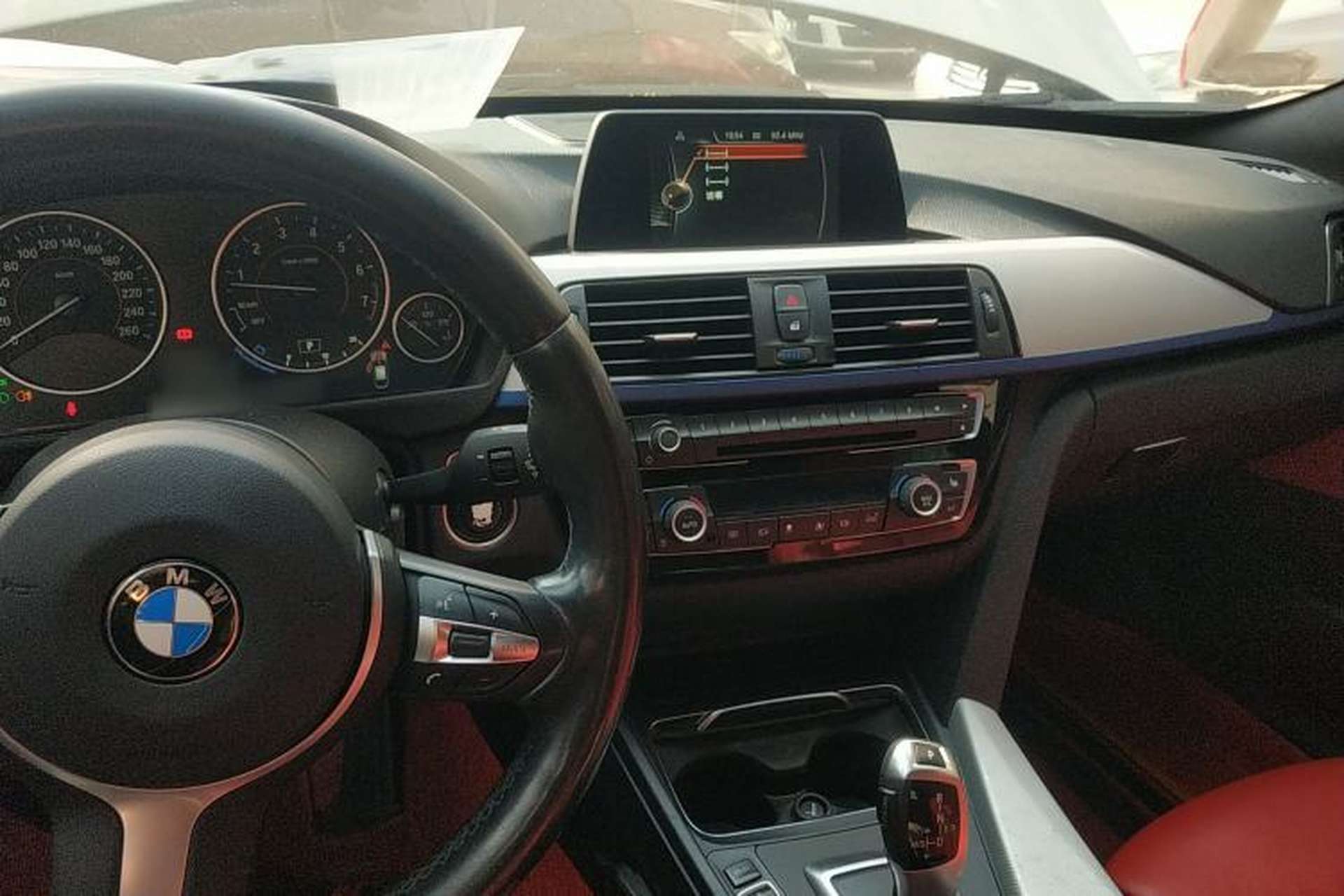 Used BMW 3 Series GT 2017 320i M Sport Center Console