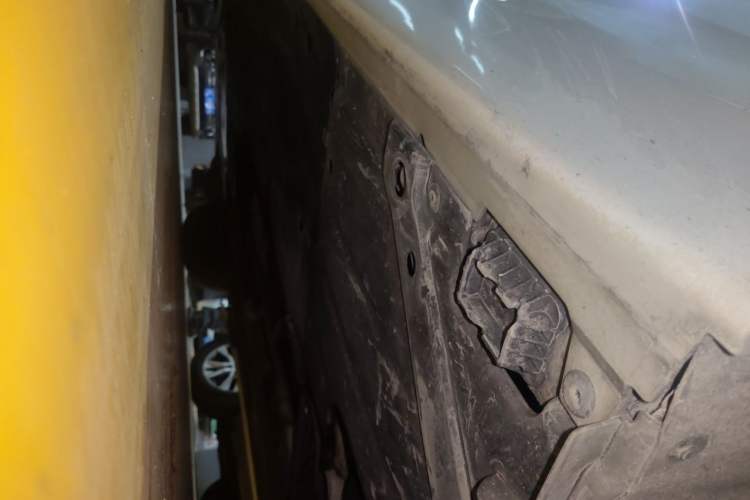 Used BMW 3 Series GT 2017 320i Sport Edition Chassis Rear Left
