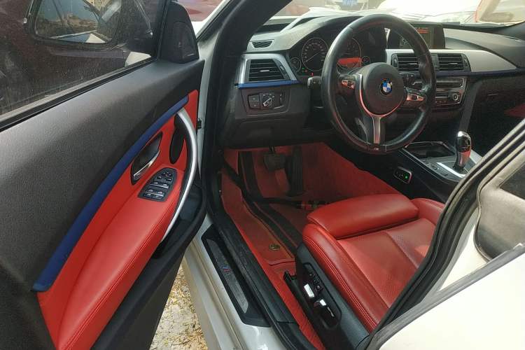 Used BMW 3 Series GT 2017 320i M Sport Driver Seat