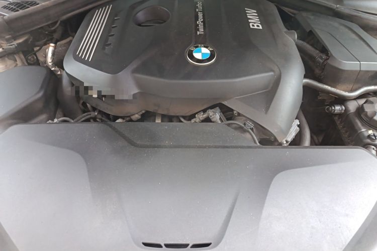 Used BMW 3 Series GT 2017 320i Sport Edition Engine Bay
