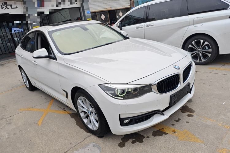 Used BMW 3 Series GT 2017 320i Sport Edition Exterior 1