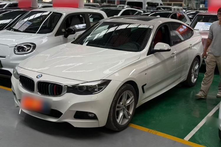 Used BMW 3 Series GT 2017 330i xDrive M Sport Exterior 4