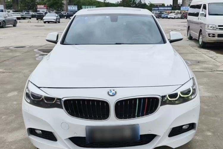 Used BMW 3 Series GT 2017 330i xDrive M Sport Exterior 8