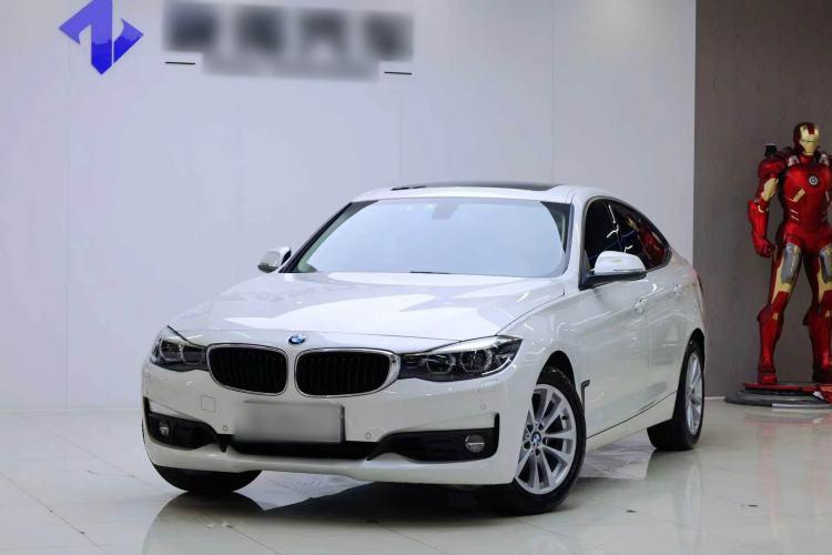 Used BMW 3 Series GT 2017 320i Sport Edition Exterior 8