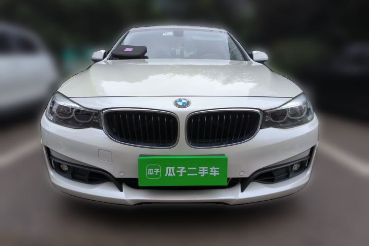 Used BMW 3 Series GT 2017 320i Sport Edition Front