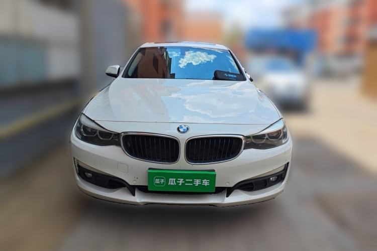 Used BMW 3 Series GT 2017 320i Sport Edition Front