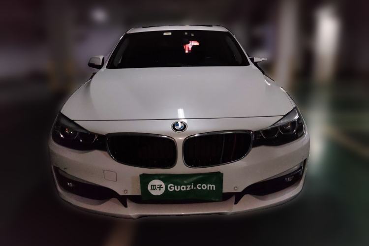 Used BMW 3 Series GT 2017 320i Sport Edition Front