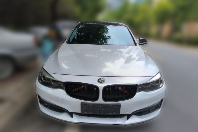 Used BMW 3 Series GT 2017 320i Sport Edition Front