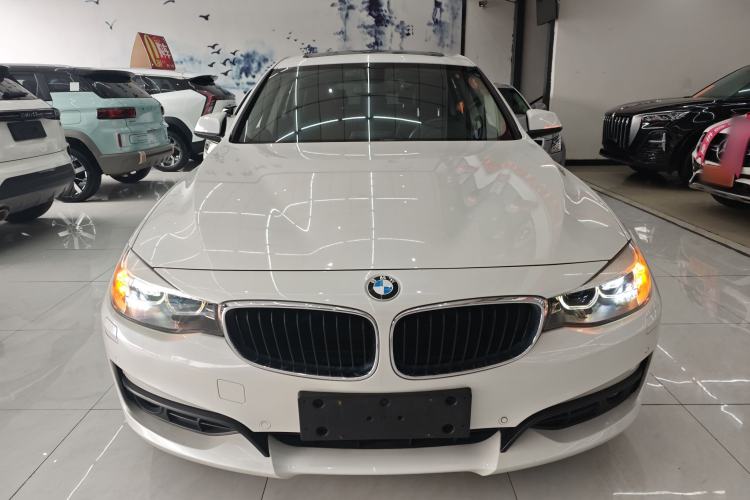 Used BMW 3 Series GT 2017 320i Sport Edition Front
