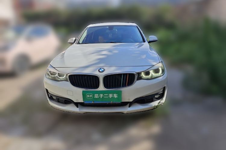 Used BMW 3 Series GT 2017 320i Sport Edition Front