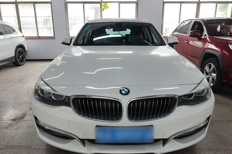 Used BMW 3 Series GT 2017 320i Luxury Design Package Front
