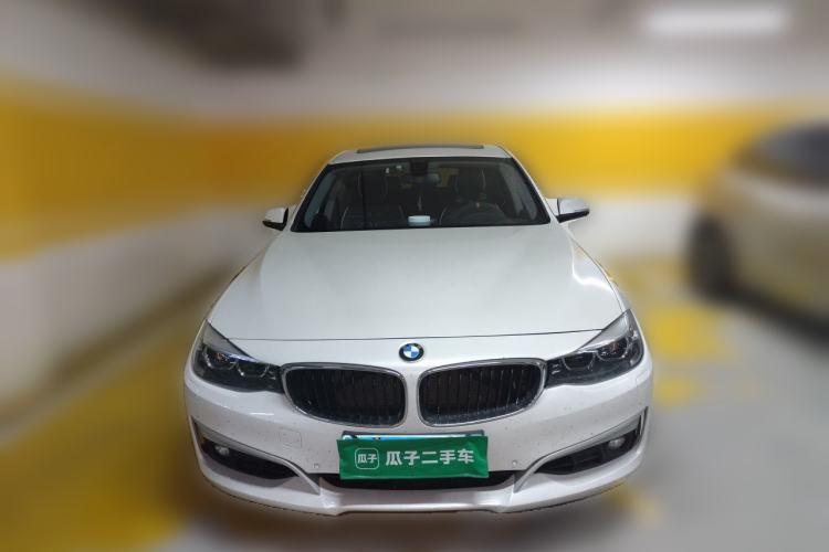 Used BMW 3 Series GT 2017 320i Sport Edition Front