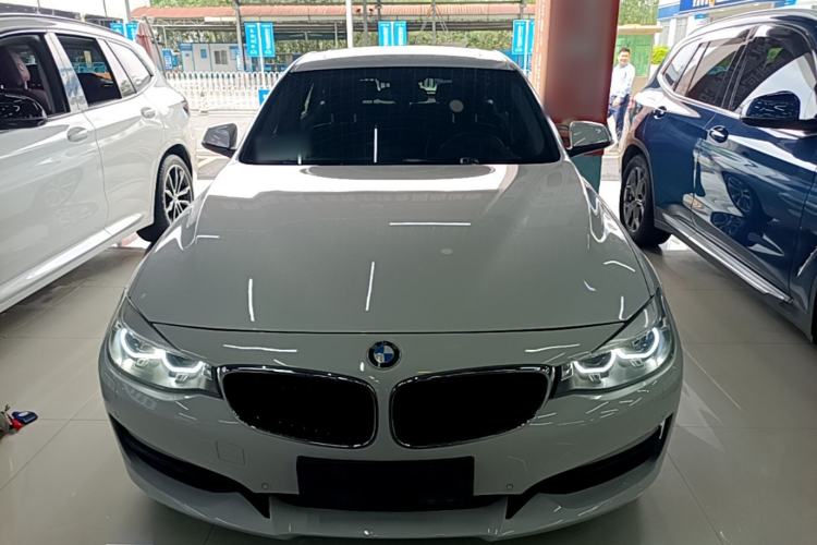 Used BMW 3 Series GT 2017 320i Sport Edition Front