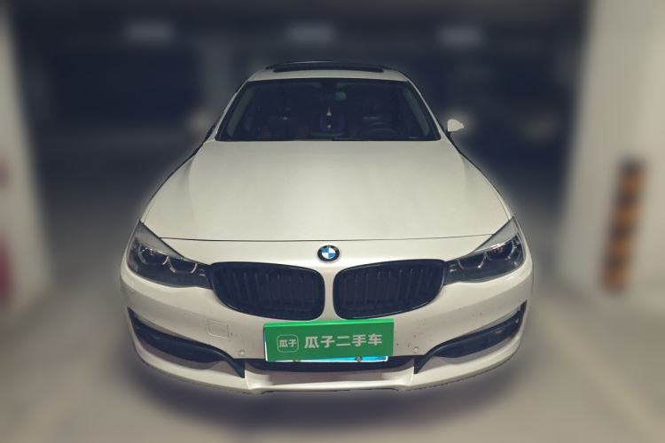 Used BMW 3 Series GT 2017 320i Sport Edition Front