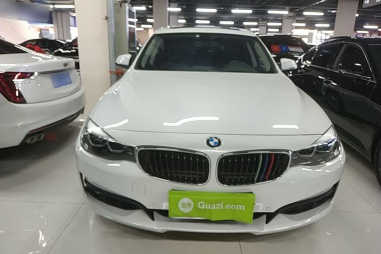 Used BMW 3 Series GT 2017 320i Sport Edition Front