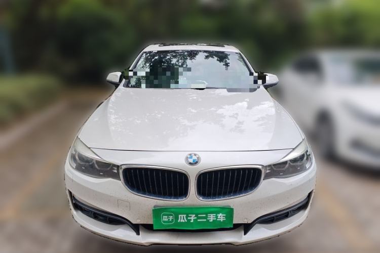 Used BMW 3 Series GT 2017 320i Sport Edition Front