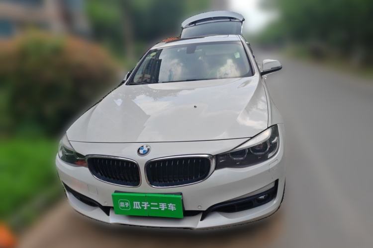 Used BMW 3 Series GT 2017 320i Sport Edition Front