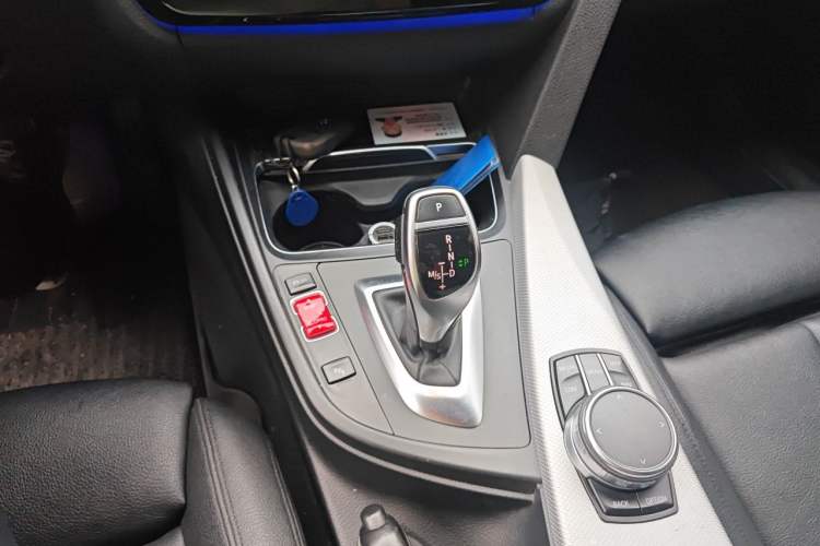 Used BMW 3 Series GT 2017 320i M Sport Gear Lever