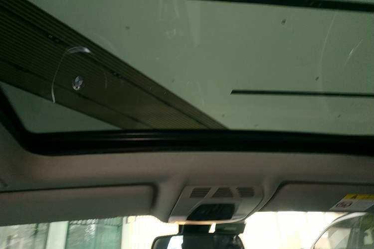 Used BMW 3 Series GT 2017 320i Sport Edition Headliner
