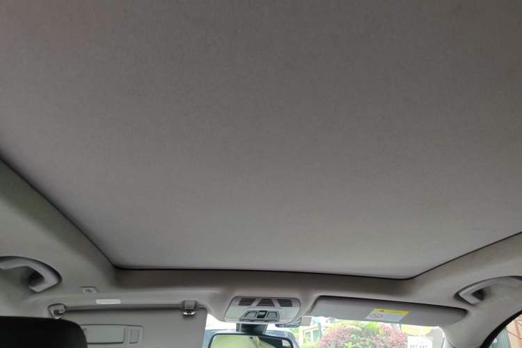 Used BMW 3 Series GT 2017 320i Sport Edition Headliner