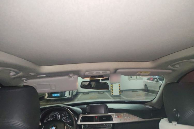 Used BMW 3 Series GT 2017 320i Sport Edition Headliner
