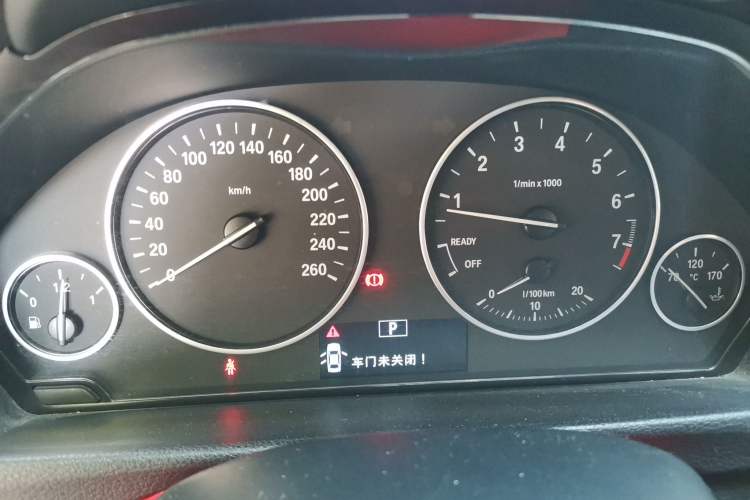 Used BMW 3 Series GT 2017 320i Sport Edition Instrument Cluster