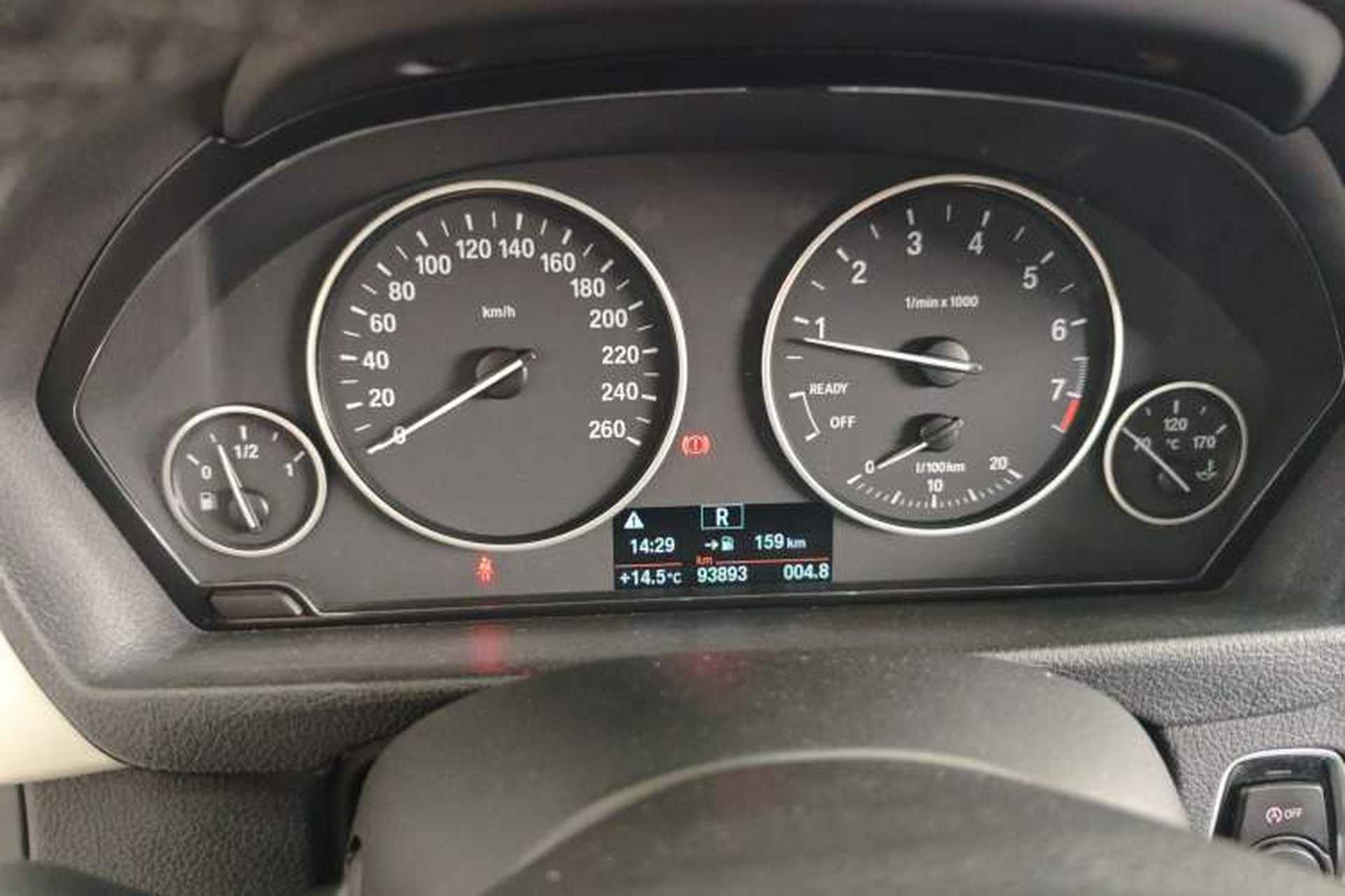 Used BMW 3 Series GT 2017 320i Sport Edition Instrument Cluster