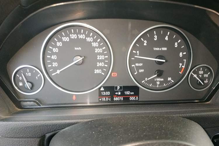 Used BMW 3 Series GT 2017 320i Sport Edition Instrument Cluster