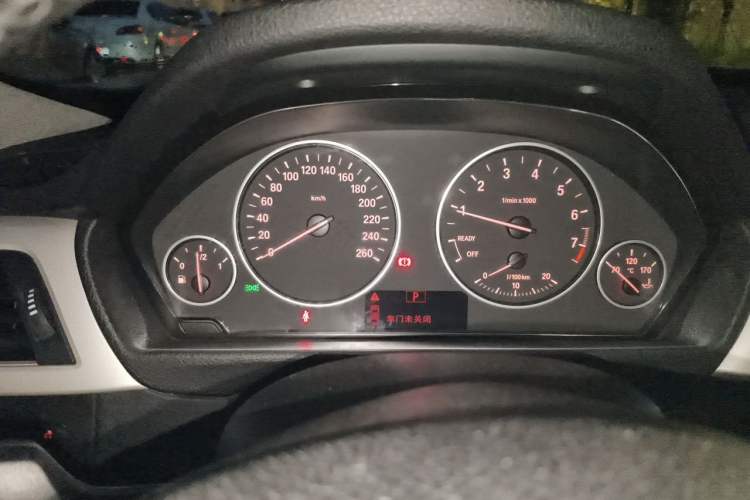 Used BMW 3 Series GT 2017 320i Sport Edition Instrument Cluster