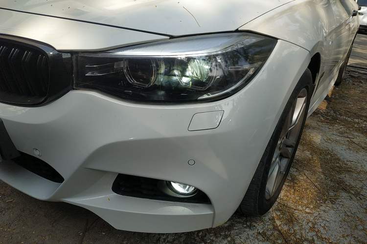 Used BMW 3 Series GT 2017 320i M Sport Left Front Headlight