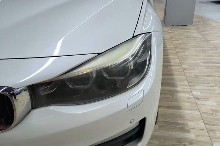 Used BMW 3 Series GT 2017 320i Sport Edition Left Front Headlight