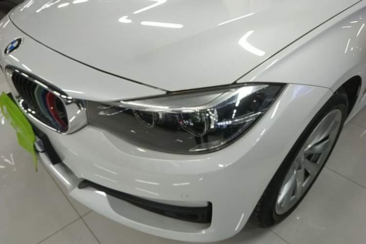 Used BMW 3 Series GT 2017 320i Sport Edition Left Front Headlight