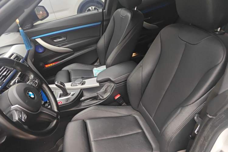 Used BMW 3 Series GT 2017 320i M Sport Left Front Seat