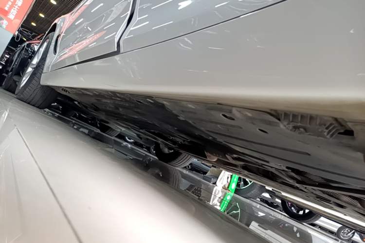 Used BMW 3 Series GT 2017 320i Sport Edition Left Side Sill
