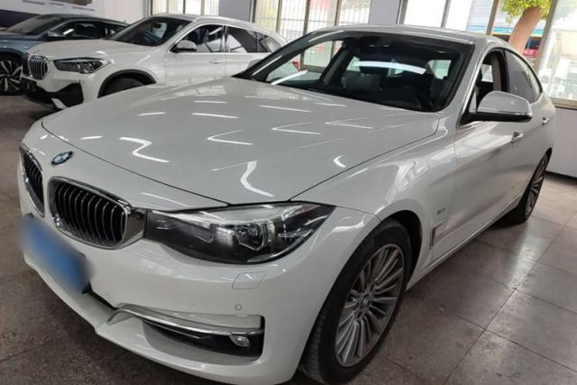 Used BMW 3 Series GT 2017 320i Luxury Design Package